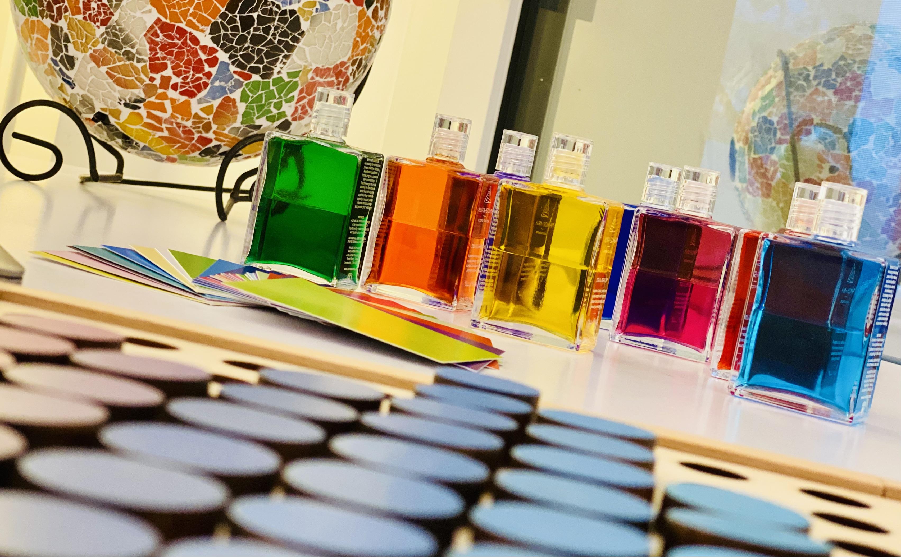 Flacons colorés de chromothérapie